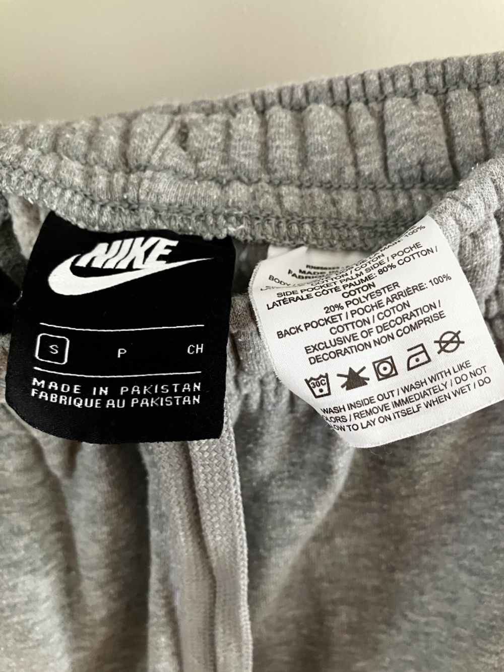Men's Nike Cotton/Polyester Shorts - Size Small - Picture 4 of 4
